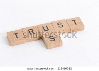 L’agent Banque Agricole doit inspirer confiance en entretenant des relations basées sur la transparence, l’éthique, la disponibilité.